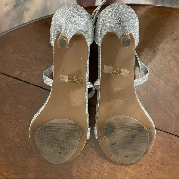 Dream Pairs Dolce Silver Sparkle Heels - Picture 3 of 6